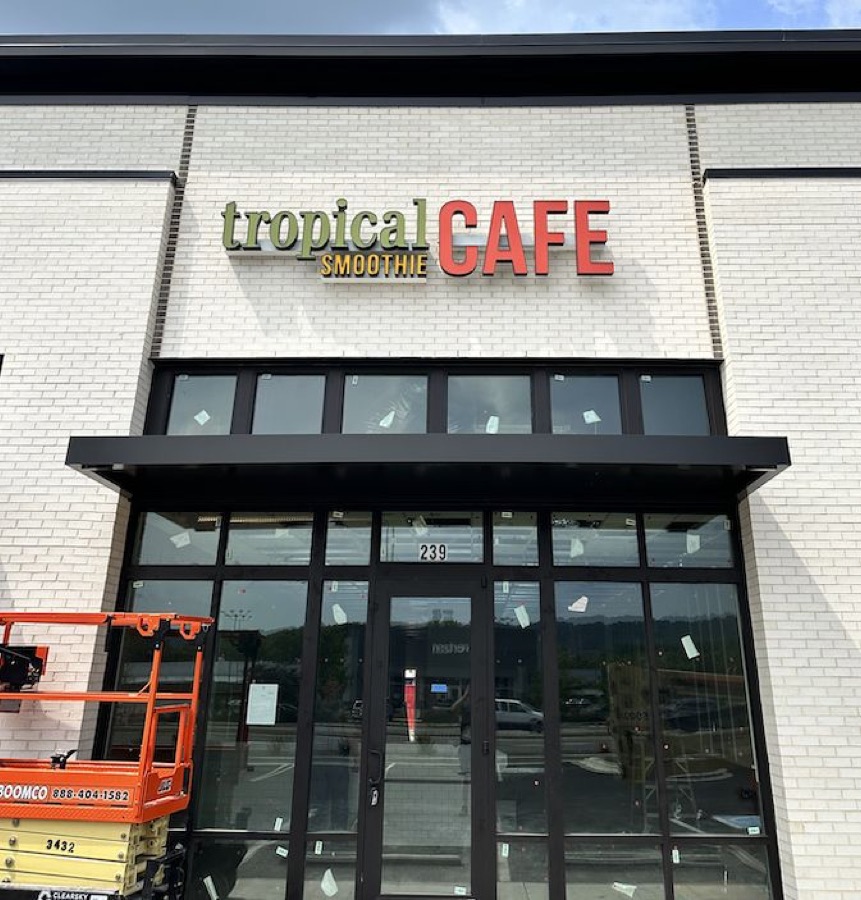 Tropical Smoothie Café storefront